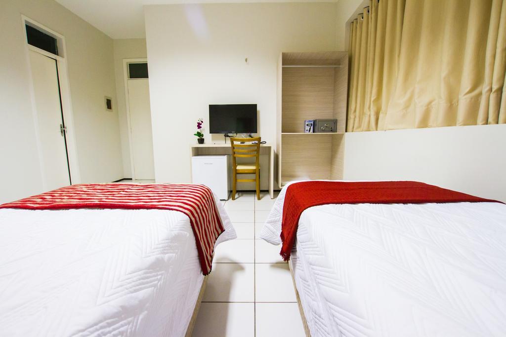 Holiday Hotel Picos Phòng bức ảnh